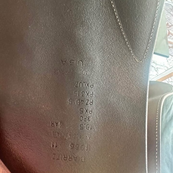 2011  Devocoux 18.5'' jumping saddle - Picture 4 of 5